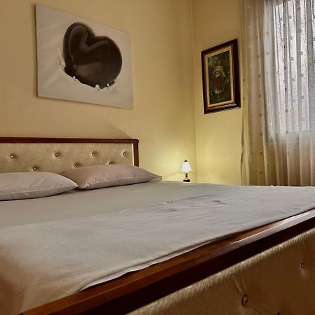 Grande House Lejlighed Tirana Eksteriør billede