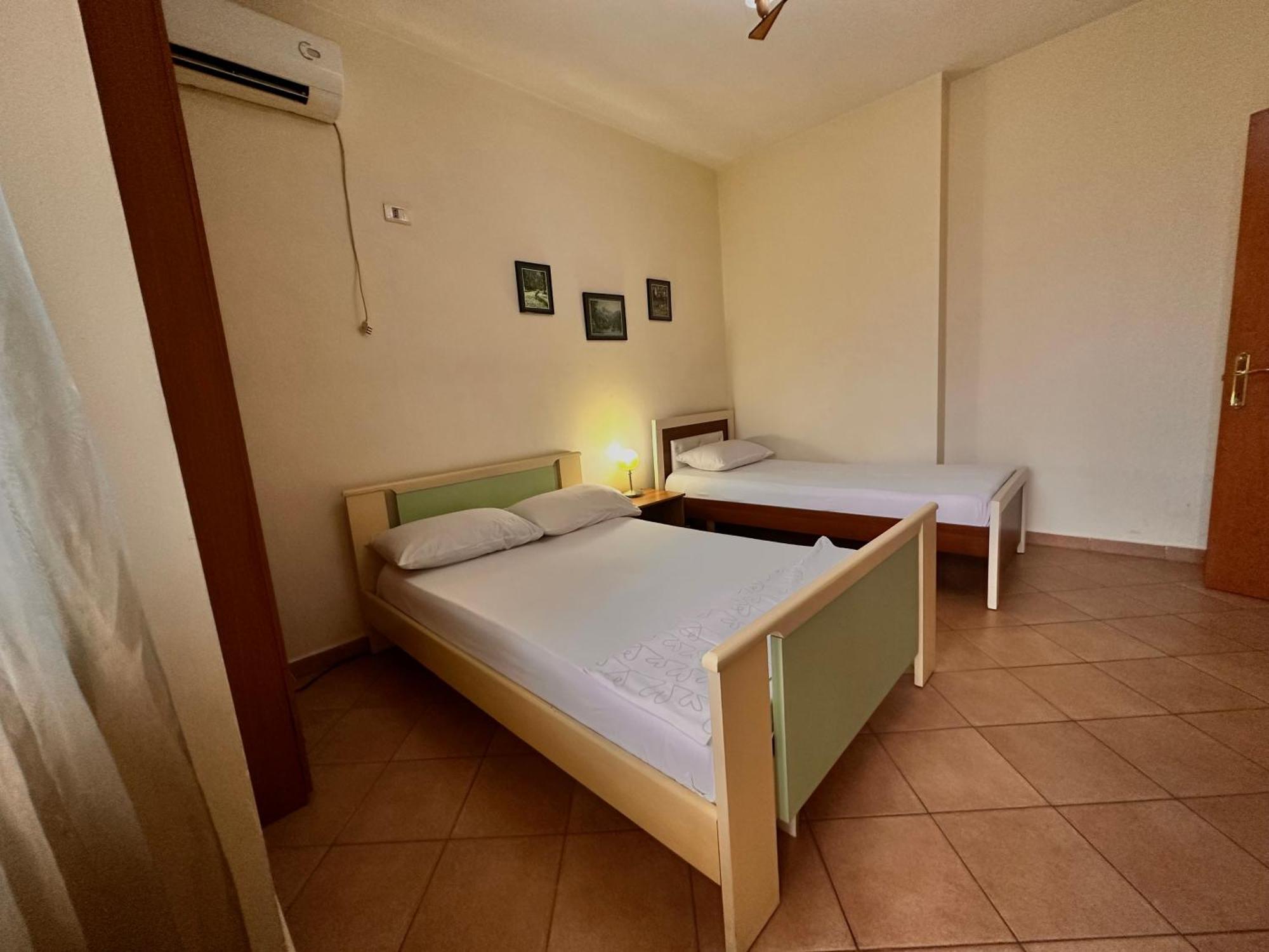 Grande House Lejlighed Tirana Eksteriør billede